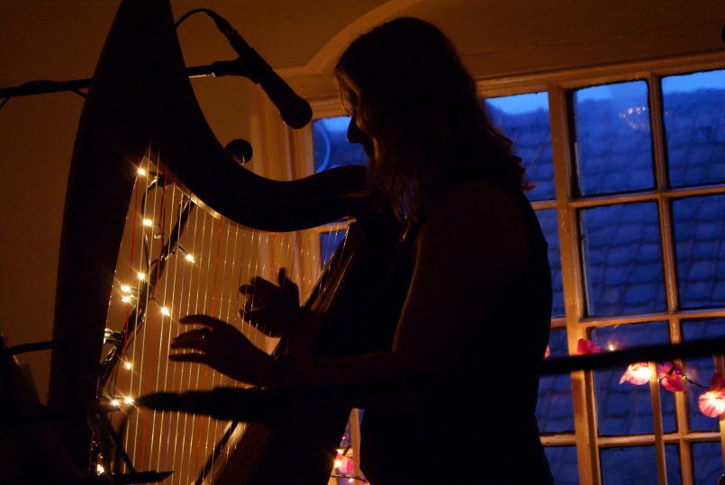 Photo : Rachel Brown - at Meltons Too concert with fairy lights galore!